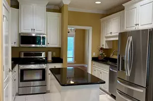 115 Spring Lake Cir, Brunswick, GA 31525 - Photo 6