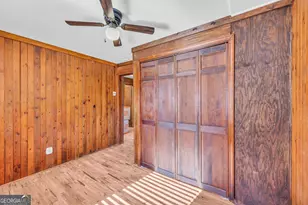 288 S Broad St, Toccoa, GA 30577 - Photo 18