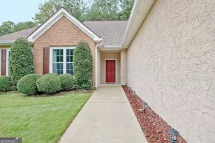 21 Wellington Mnr Dr, Sharpsburg, GA 30277 - Photo 6