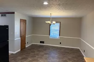 185 Redwood Cir, Fayetteville, GA 30214 - Photo 6