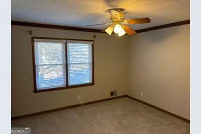 185 Redwood Circle, Fayetteville, GA 30214 - Photo 12