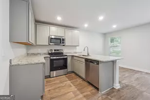 4818 Station Ln, Union City, GA 30291 - Photo 6