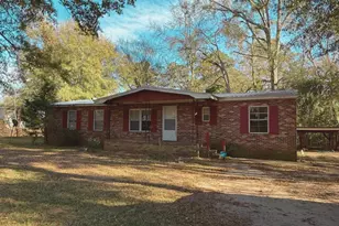 138 Deacon J Simmons Rd SW, Milledgeville, GA 31061 - Photo 1