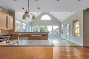 221 Lyman Hall, Savannah, GA 31410 - Photo 18