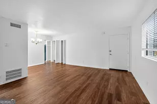 2510 Peachwood Cir NE, Atlanta, GA 30345 - Photo 8