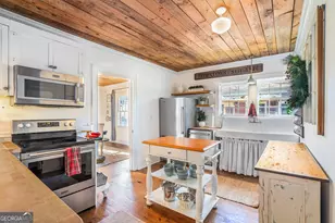 17 W Wright St, Winder, GA 30680 - Photo 14