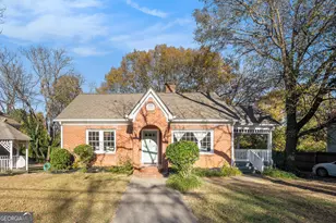 17 W Wright St, Winder, GA 30680 - Photo 1