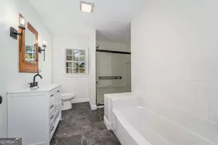 322 McGregor St, Blackshear, GA 31516 - Photo 14