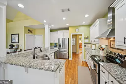 572 Harbour Shores Drive, Jackson, GA 30233 - Photo 16