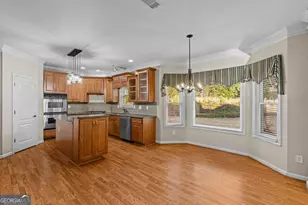 389 Young James Cir, Stockbridge, GA 30281 - Photo 10