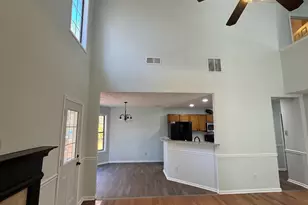 1009 Chads Ridge, Jonesboro, GA 30236 - Photo 8
