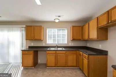 5677 Sable Way, Atlanta, GA 30349 - Photo 8