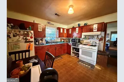 10 W First Avenue, Hazlehurst, GA 31539 - Photo 6
