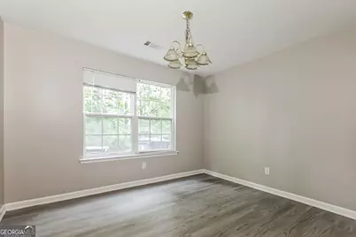 6233 Hickory Lane Circle, Union City, GA 30291 - Photo 6