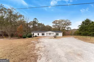 1384 Pocket Rd, Braselton, GA 30517 - Photo 4