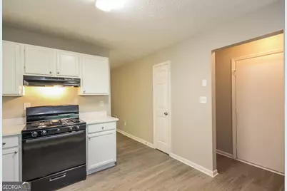 733 Emerald Forest Circle, Lawrenceville, GA 30044 - Photo 8