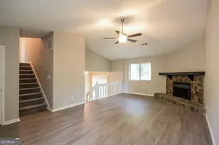 733 Emerald Forest Circle, Lawrenceville, GA 30044 - Photo 2