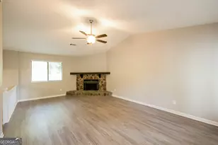 733 Emerald Forest Circle, Lawrenceville, GA 30044 - Photo 4