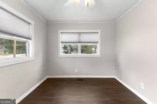 214 Johnson St, Hogansville, GA 30230 - Photo 8