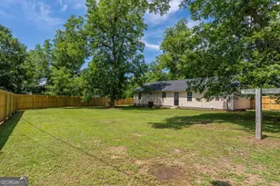 117 Royal Cir, Fitzgerald, GA 31750 - Photo 14