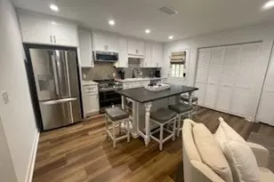 620 Executive Golf Villas, Saint Simons, GA 31522 - Photo 2