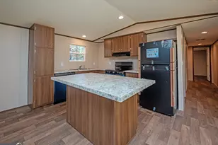 25 Soares Dr, Lavonia, GA 30553 - Photo 4