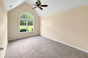 2022 Standing Rock Rd, Senoia, GA 30276 - Photo 32