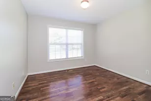 13 Windrush Dr, White, GA 30184 - Photo 12