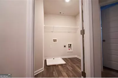 305 Sterling Creek Way, Loganville, GA 30052 - Photo 32