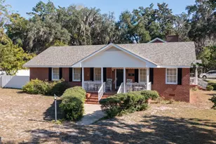 300 Dilworth St, Saint Marys, GA 31558 - Photo 2