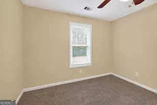 3881 Wolverton Cir, Lithonia, GA 30038 - Photo 32