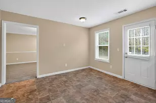 3881 Wolverton Cir, Lithonia, GA 30038 - Photo 18