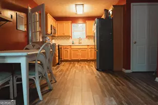 1145 Larkspur Dr, Locust Grove, GA 30248 - Photo 10