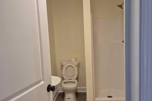 395 S Elm St, Commerce, GA 30529 - Photo 2