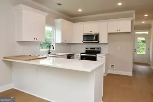 215 Timsbury, Athens, GA 30607 - Photo 10