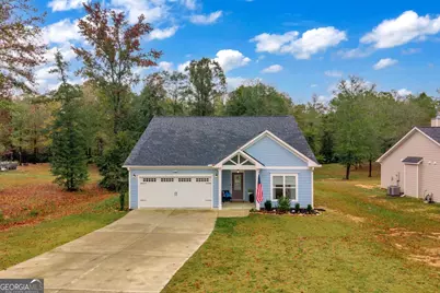 153 N Point Circle, Hartwell, GA 30643 - Photo 2