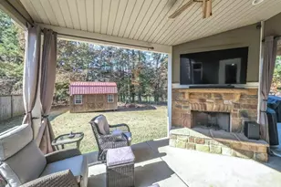 219 Candlewood Dr, Carrollton, GA 30117 - Photo 46