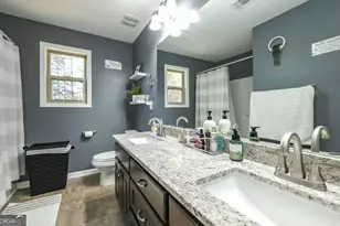 219 Candlewood Dr, Carrollton, GA 30117 - Photo 38