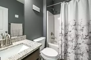 219 Candlewood Dr, Carrollton, GA 30117 - Photo 26