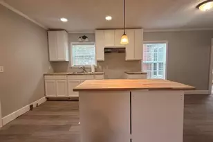 443 Stewart St SW, Pelham, GA 31779 - Photo 6