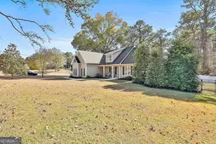 11 Hubbard Rd, Newnan, GA 30263 - Photo 6