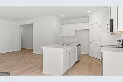 6664 Parsons Street, Flowery Branch, GA 30542 - Photo 6