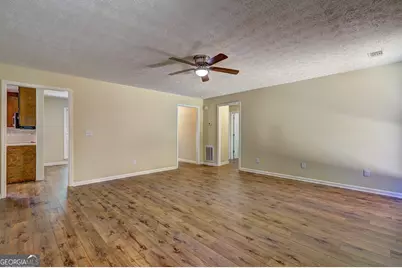 586 Higgins Road, Jackson, GA 30233 - Photo 14