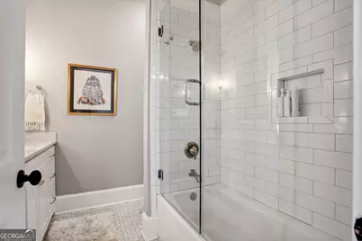 318 E Hall Street, Savannah, GA 31401 - Photo 28