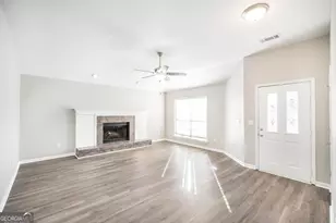 315 Silver Cir, Warner Robins, GA 31093 - Photo 8