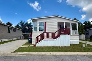 51 E Cardinal Ln, Lawrenceville, GA 30044 - Photo 2