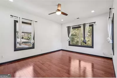 1689 Derry Avenue, Atlanta, GA 30310 - Photo 40