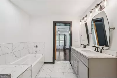 1689 Derry Avenue, Atlanta, GA 30310 - Photo 28