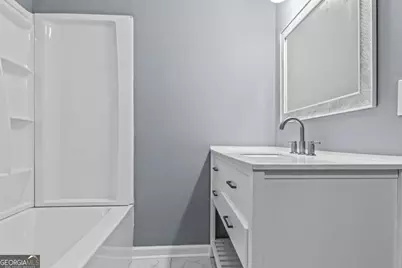 215 Hunter Street, Union Point, GA 30669 - Photo 20