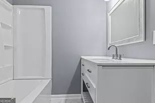 215 Hunter St, Union Point, GA 30669 - Photo 20